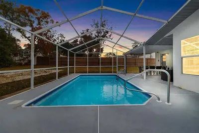 Image de Spring Hill, 4 Bedroom, Pool | Golf Course!