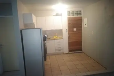Image de Chic 1-bedroom apartment in vibrant Johannesburg with fitness room, WiFi