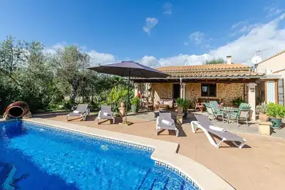 Image de Villa dans un endroit serein