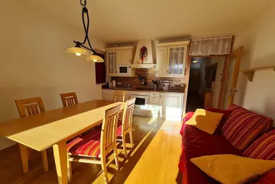 Image de Appartement confortable avec vue sur la montagne