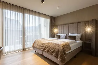Image de Agréable appartement pour 10 personnes avec Wifi, piscine, Tv, balcon et parking