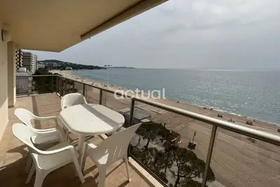 Image de Appartement avec terrasse vue mer, 2 chambres, parking, Wifi