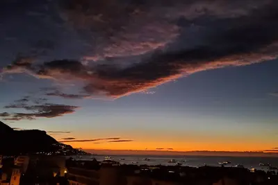 Image de Charmante villa moderne rénovée à Beaulieu-sur-Mer avec fibre et climatisation