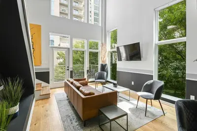 Image de Exuberant Piedmont Park Condo