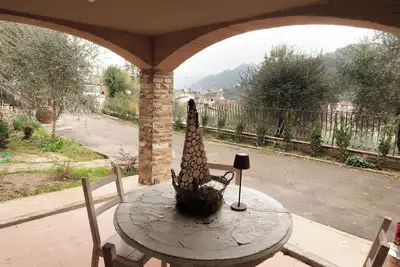 Image de Charming 1-bedroom apartment with WiFi, Ac in delightful Pontassieve