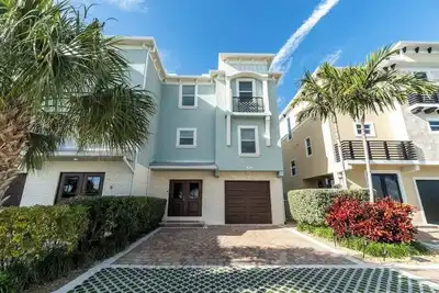 Image de Starfish Isle 5 bedroom 5 bath pool, elevator, 50