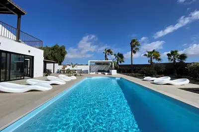 Image de Homerez - Villa à Lajares avec piscine privée