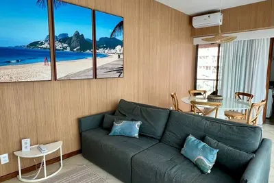 Image de Renovated aparthotel located in the vibrant Ipanema district of Rio de Janeiro.