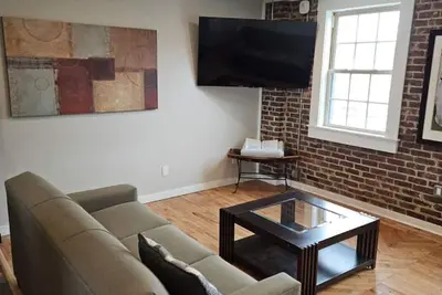 Image de Modern 2br in Great Location (202)