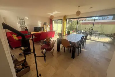 Image de Villa d’architecte spacieuse, 10 personnes, proche centre, stationnement gratuit