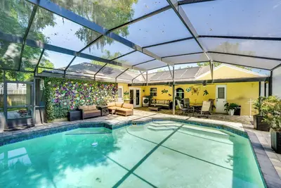 Image de The Chillin Zen Den in Apopka with Pool + Pet Friendly!