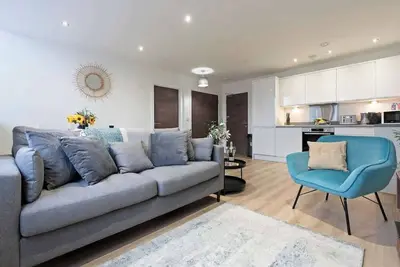 Image de Pristine Flat, Ideal for Small groups, Sleeps 4!