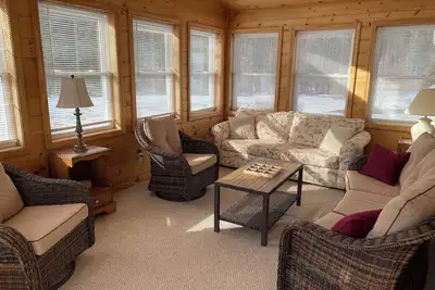 Image de Newly furnished ranch style home within 5 miles of Gore Mtn Ski Center