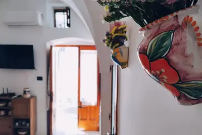 Image de Typical Apulian cottage in the center Ceglie Messapica - Itria Valley
