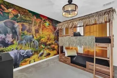 Image de Safari Retreat – Pool Access, 6 Min to Disney