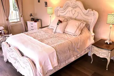 Image de The French Cottage for a Romantic Getaway