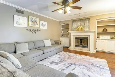 Image de 8 Mi to Dtwn: Family-Friendly Home in Fort Wayne!