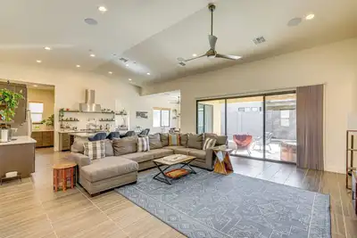 Mtn Views, Pool & Hot Tub: Phoenix Oasis