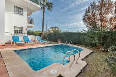 Image de Appartement 'La Carihuela' avec piscine partagée, Wi-Fi et climatisation