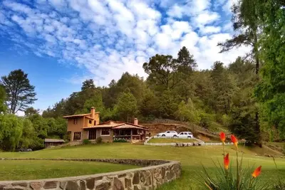 Image de Ferrería Tula Cabin: Mountain and River Views