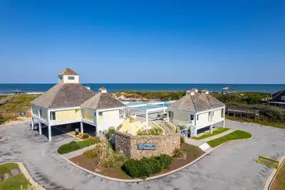 Image de Bubbles Up- Soundside, Access to Village Beach Club