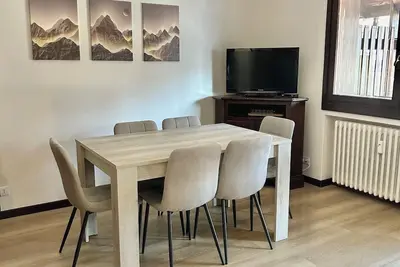 Image de Appartement 'Casadegli Orsi' avec vue sur les montagnes, balcon et Wi-Fi