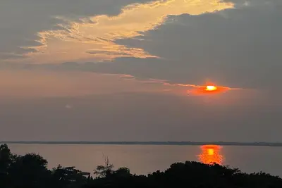 Image de Oceanview Studio at Tambuli, free WiFi, resort amenities options too