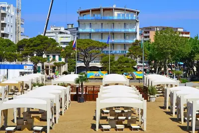 Image de Bel appartement pour 5 personnes avec Wifi, climatisation, Tv, balcon, animaux admis et parking