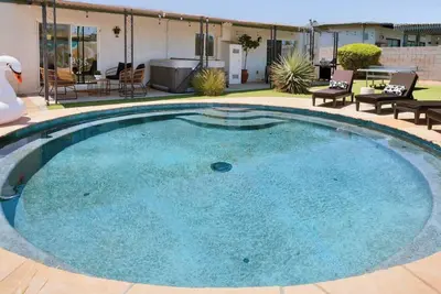Image de Stylish Scottsdale Retreat | Heated Pool, Hot Tub
