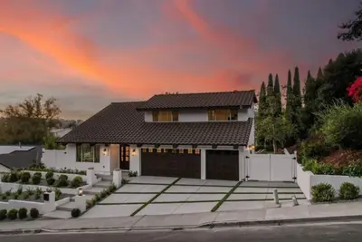 Image de Luxury Villa Near Beach with Spa