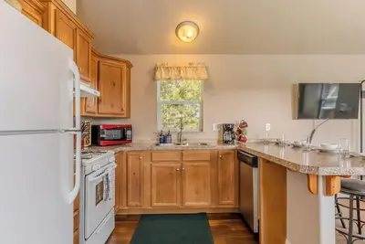 Image de Baby Bear Cabin - Roam Property Management