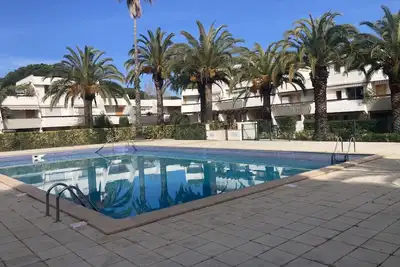 Image de Sol-y-Days les Cyprianes, T2 avec piscine