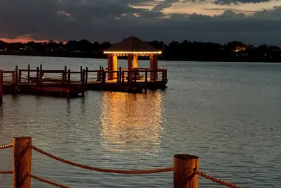 Image de 2\/2 in The Village of Mallory Square