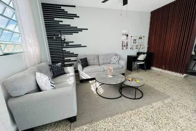 Image de Savvy’s Place
