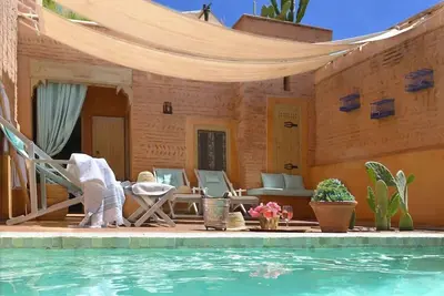Image de Riad et Douiria de charme, piscine sur la terrasse