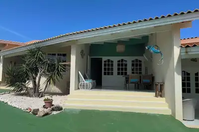 Image de Attractive tropical cottage for 4 with pool (resort).
