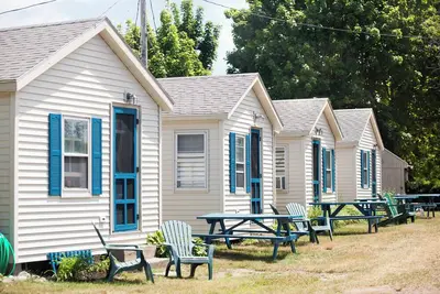 Image de Short walk to Short Sands & Long Sands Beaches! Affordable vacation in York! #6