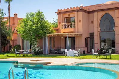 Image de Superbe villa, 2 piscines, hammam et terrain de tennis