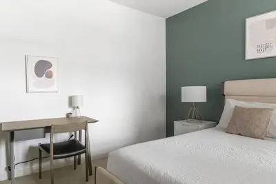 Image de Landing at The Draper - 2 Bedrooms in Garland