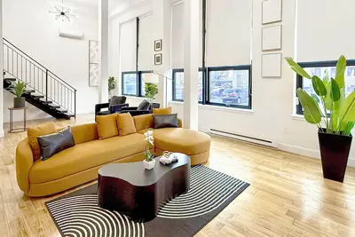 Image de Luxe Loft Apt-Gym- near Nyc, Ewr, Prudential, Njpac, Amer Dream, MetLife