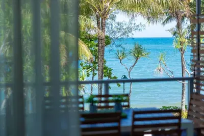 Image de Sublime Palm Cove 2br Beachfront Apt - Lagoon Pool