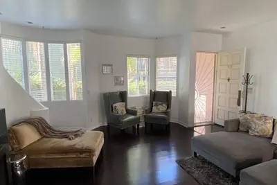 Image de House of Gg - Modern 3 Bed/2. 5 Bath Condo near Sofi & Lax