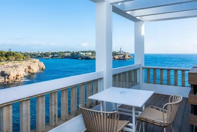 Image de Appartement \"Room 304\" avec piscine partagée, Wi-Fi et climatisation