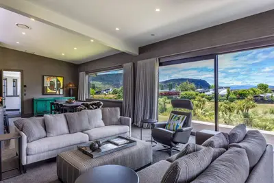 Image de Pukeko Paradise - A Kinloch Retreat