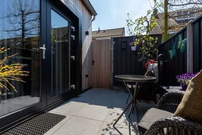 Image de Confortable appartement pour 2 personnes avec Wifi, climatisation, Tv, patio et parking
