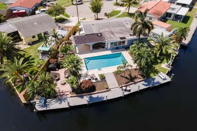 Image de The Aqua Villa Water view