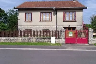Image de Gîte de charme avec jardin et loisirs en Meuse