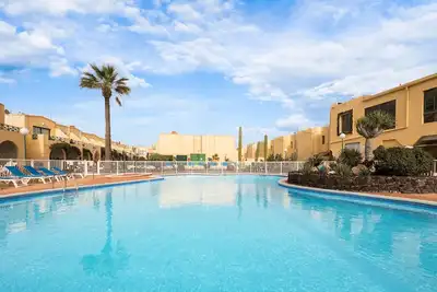 Image de Home2Book Charming Duplex, Terrace & Pool, Caleta