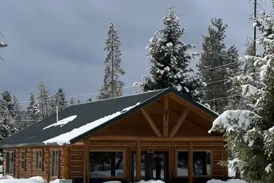 Image de Charming 2-bedroom cabin with bonus loft, pet-friendly in Seeley Lake