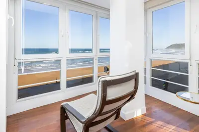 Image de Appartement Bañeru 3-3 - Plage de première ligne - Zarautz